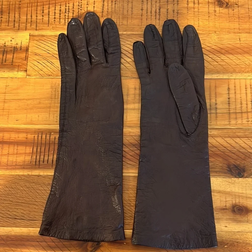 Vintage Carson Pirie Scott Women's Black Leather